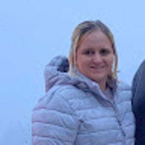 Meet your Posher, Christel